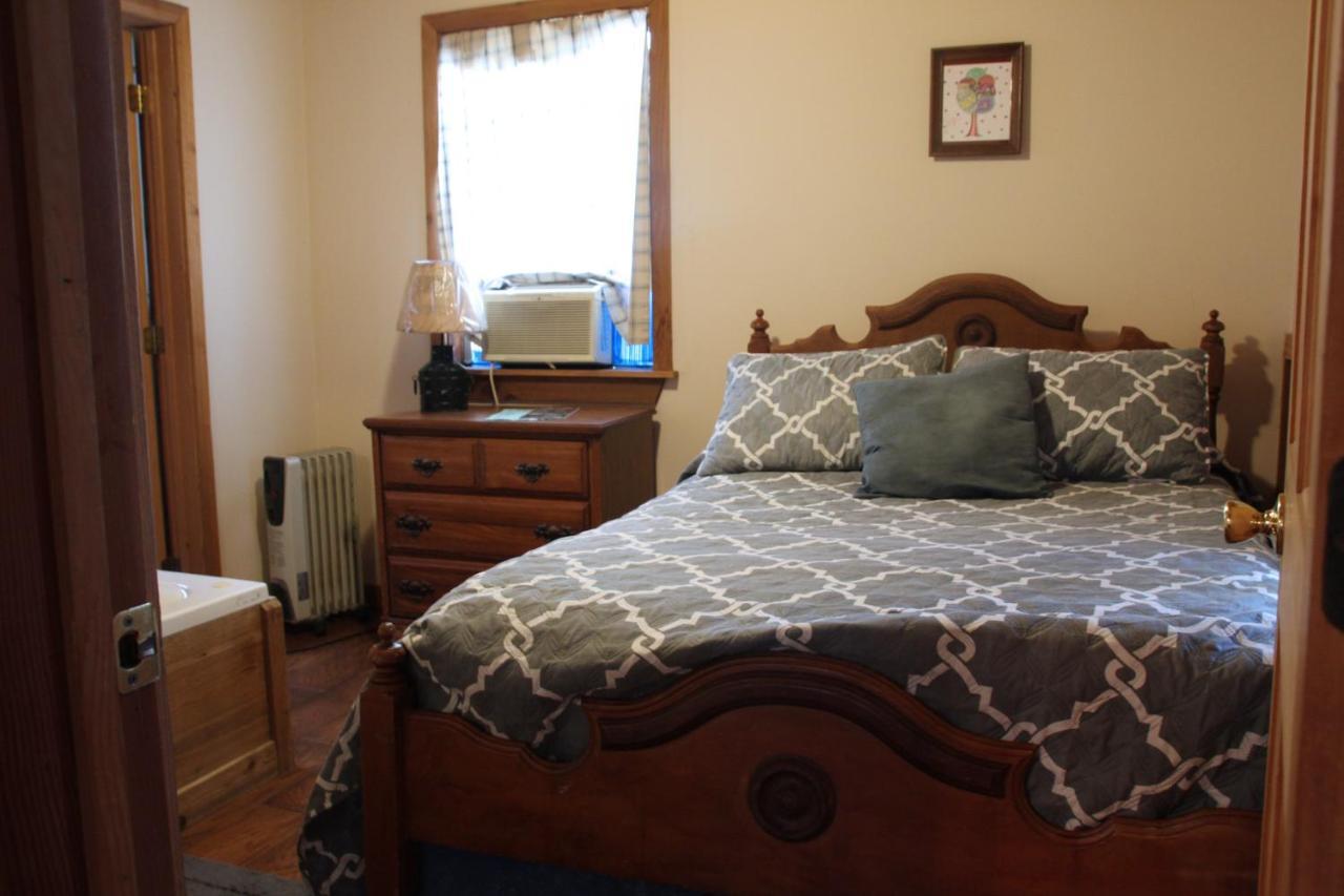 Bed and Breakfast Berry Creek Cabins Isabel Exterior foto