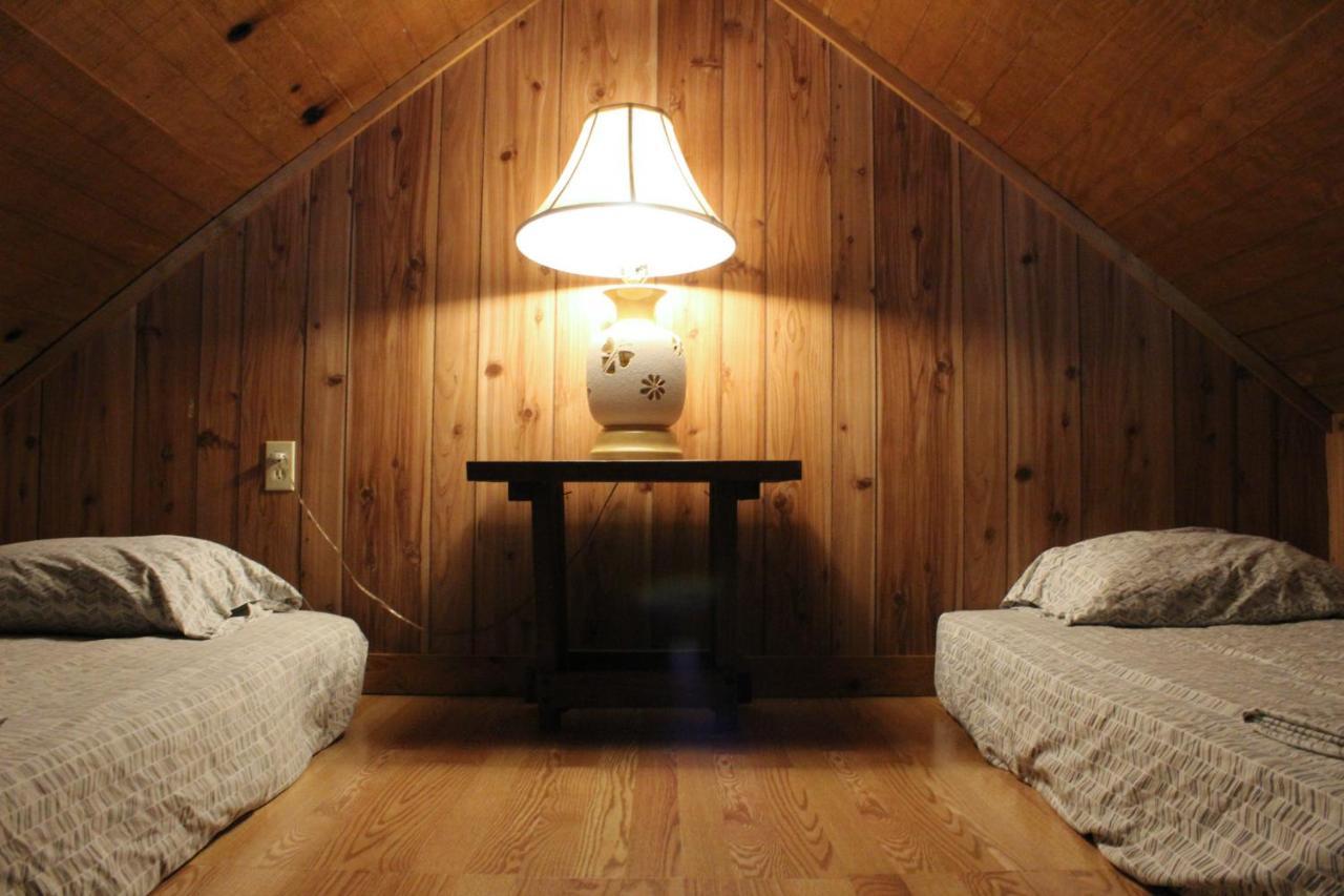 Bed and Breakfast Berry Creek Cabins Isabel Exterior foto
