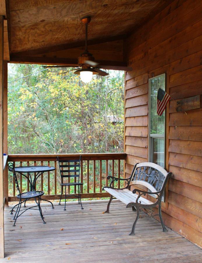 Bed and Breakfast Berry Creek Cabins Isabel Exterior foto